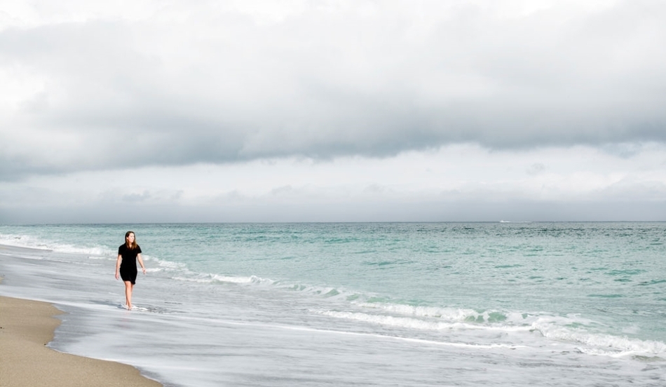 Young woman shoreline